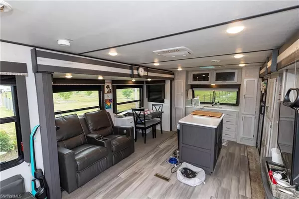 North Fort Myers, FL 33917,17861 Palm Creek DR