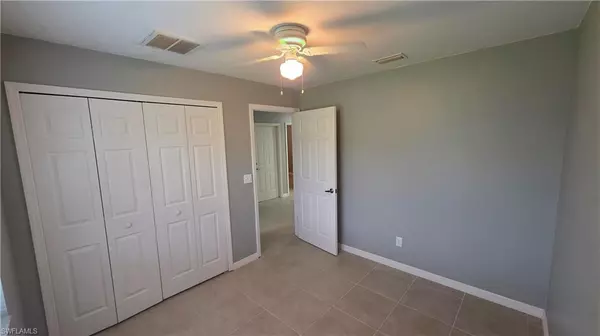 Lehigh Acres, FL 33973,4838 29th ST SW