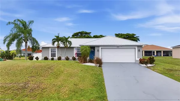 Cape Coral, FL 33909,902 NE 5th AVE