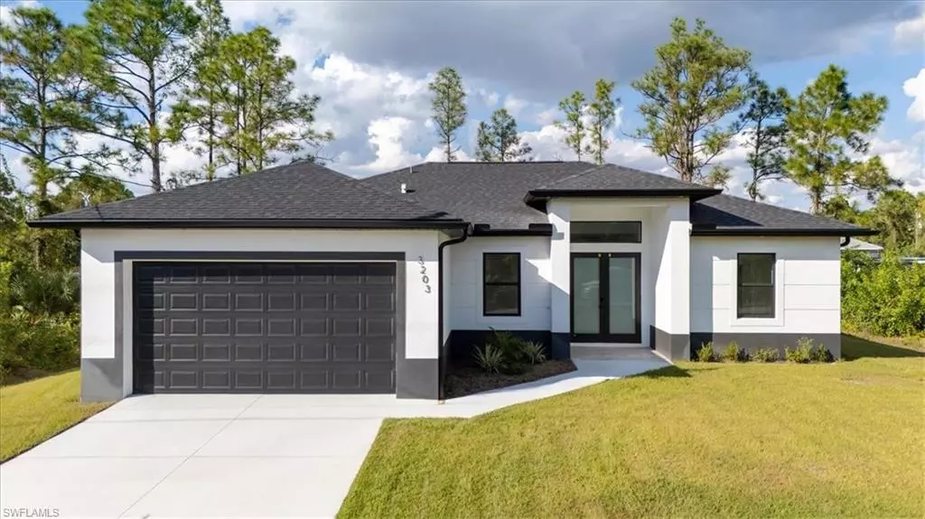 3203 Sunshine BLVD N, Lehigh Acres, FL 33971