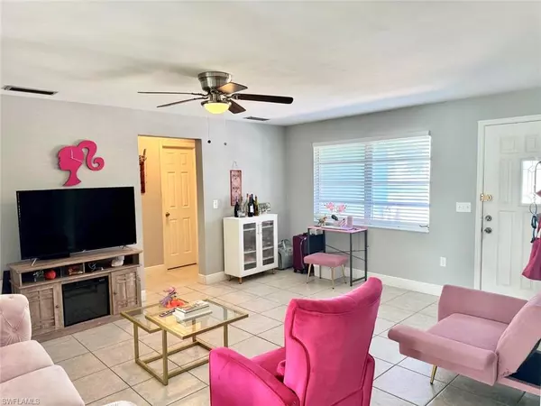 Fort Myers, FL 33907,2354 Gorham AVE