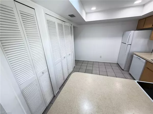 Cape Coral, FL 33904,3313 SE 4th AVE