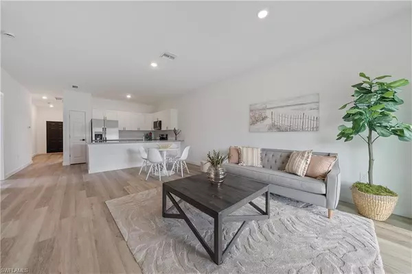 Lehigh Acres, FL 33973,716/718 Gilbert AVE S