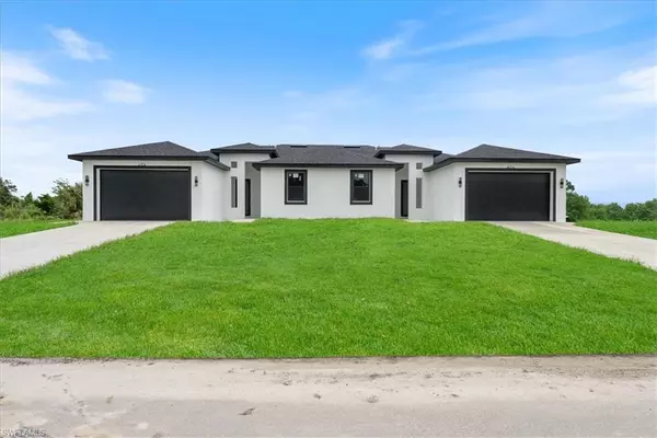 2129/2131 Fairway DR, Lehigh Acres, FL 33973