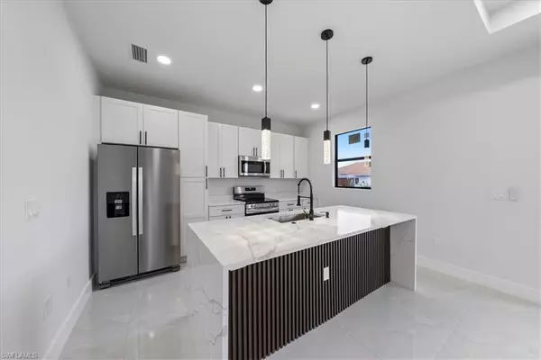 Lehigh Acres, FL 33973,2129/2131 Fairway DR