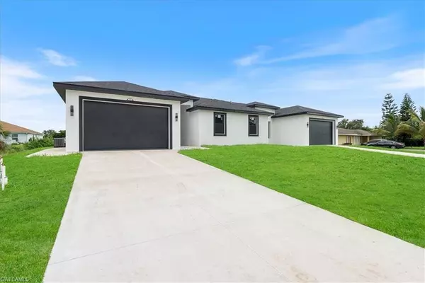 Lehigh Acres, FL 33973,2129/2131 Fairway DR