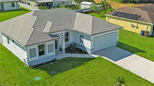 Lehigh Acres, FL 33976,3807 3RD ST SW