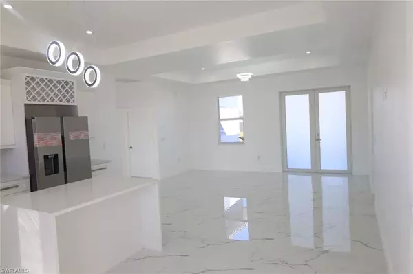 Lehigh Acres, FL 33976,3807 3RD ST SW