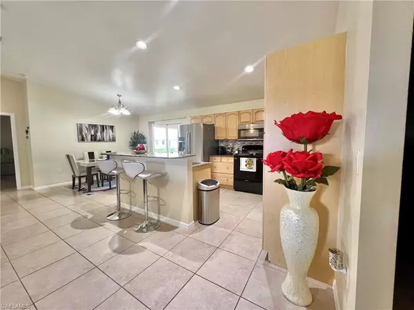 Lehigh Acres, FL 33976,2916 51st ST SW