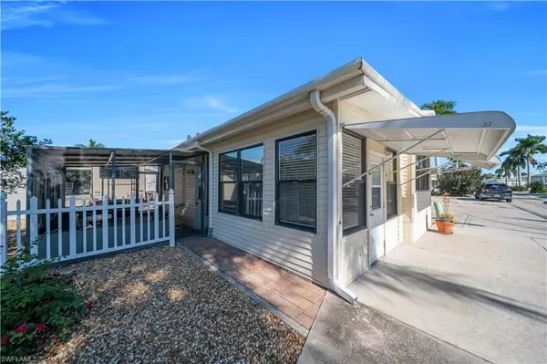 Fort Myers, FL 33908,5528 Black Pug DR