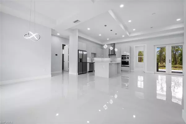 Naples, FL 34120,3990 27th AVE NE