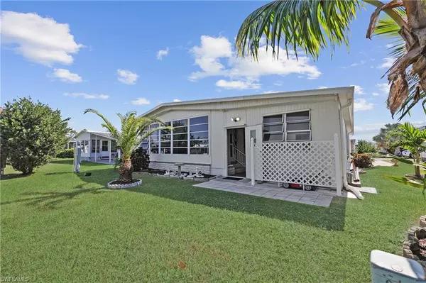 North Fort Myers, FL 33917,3159 Indian Village LN