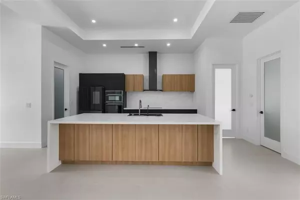 Cape Coral, FL 33914,4333 SW 16th PL