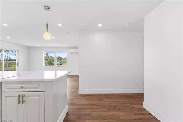 Fort Myers, FL 33908,13670 Dowitcher DR