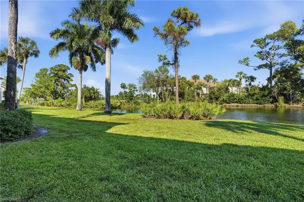 Fort Myers, FL 33912,14541 Hickory Hill CT #215