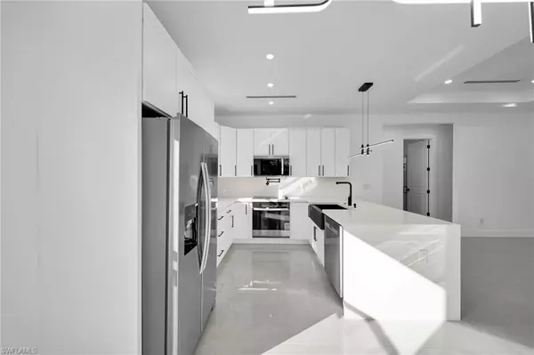 Lehigh Acres, FL 33972,1719 Clayton AVE