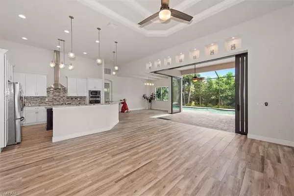 Fort Myers, FL 33908,15271 Tahitian DR