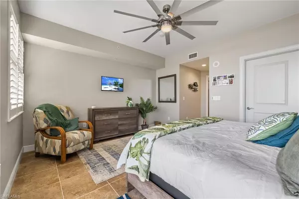 Cape Coral, FL 33914,5781 Cape Harbour DR #502