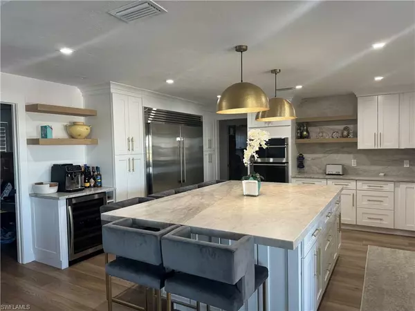 Cape Coral, FL 33914,5241 SW 2nd PL