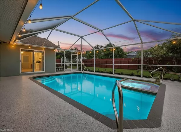 Cape Coral, FL 33990,127 SE 21st AVE