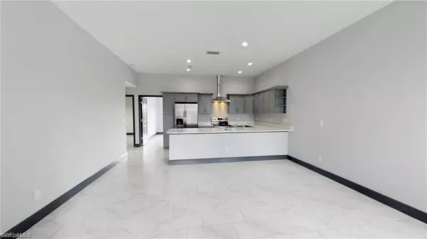 Cape Coral, FL 33909,1315 NE 8th PL