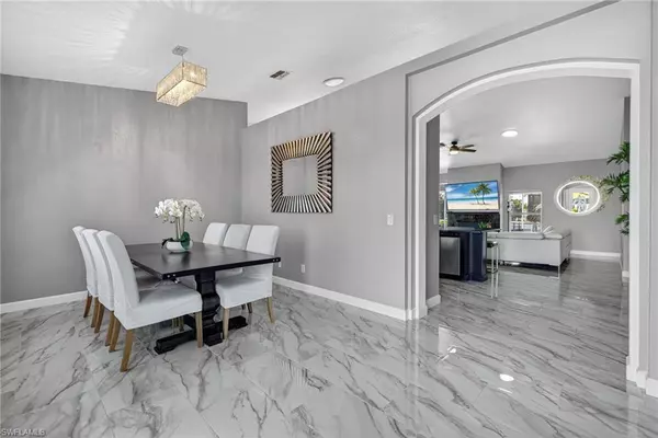 Cape Coral, FL 33914,2574 SW 27th PL