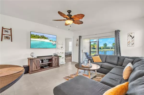 North Fort Myers, FL 33917,18529 Cronin Sand LN