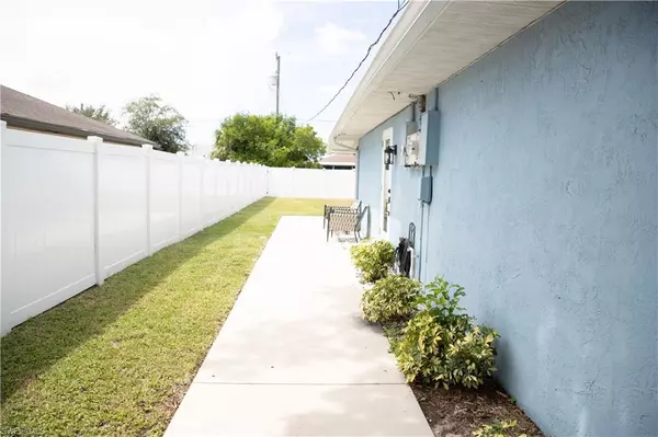 Cape Coral, FL 33914,2828 Santa Barbara BLVD