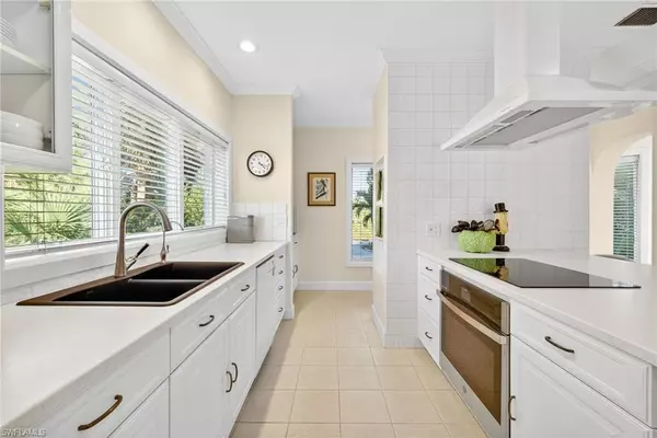 Sanibel, FL 33957,1987 My Tern CT