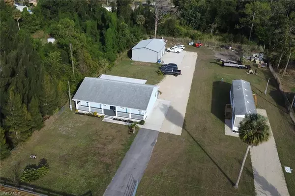 North Fort Myers, FL 33917,8117 Breeze DR