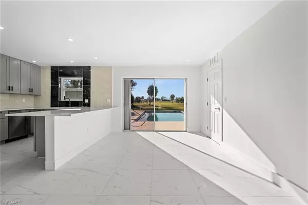 Rotonda West, FL 33947,33 Golfview PL