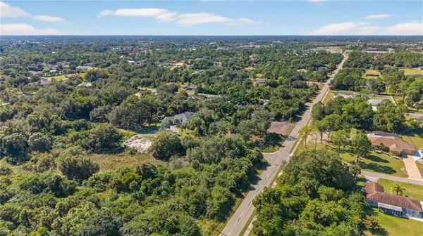 Lehigh Acres, FL 33936,405 W 6th ST