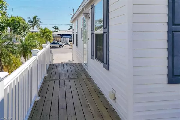 St. James City, FL 33956,2831 York RD