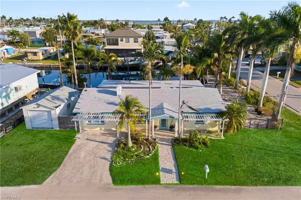 Matlacha, FL 33993,2631 Bayshore DR