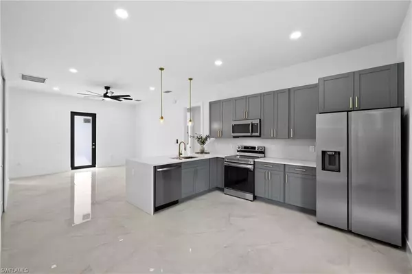 Lehigh Acres, FL 33974,347 Rancho AVE