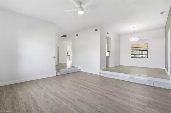 Cape Coral, FL 33904,312 SE 27th ST