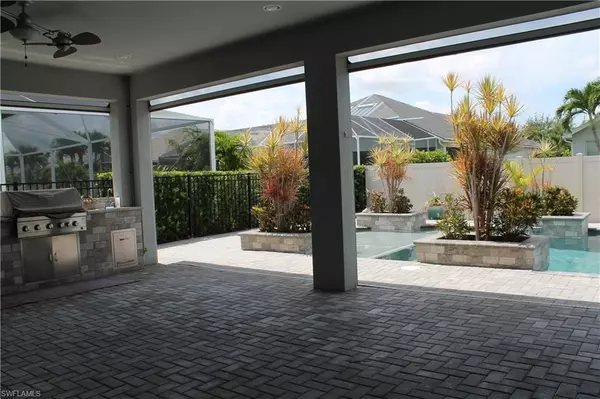 Cape Coral, FL 33991,2736 Lambay CT