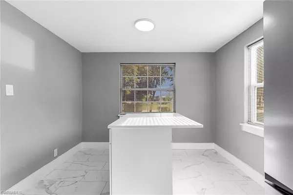 Fort Myers, FL 33905,4472 E Riverside DR