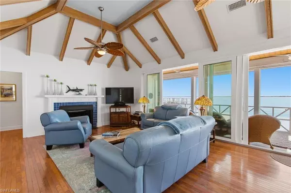 Captiva, FL 33924,115 Useppa