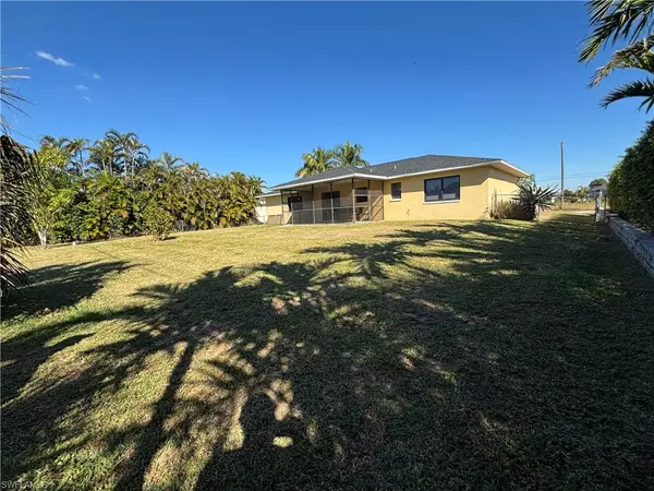 Cape Coral, FL 33991,1112 SW 11th CT