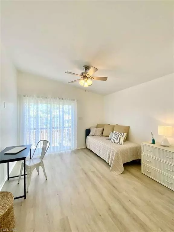 Fort Myers, FL 33908,16857 Windcrest DR