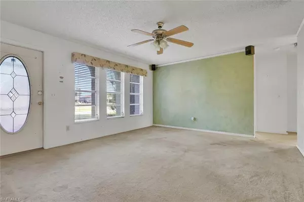 Cape Coral, FL 33990,126 SE 21st PL