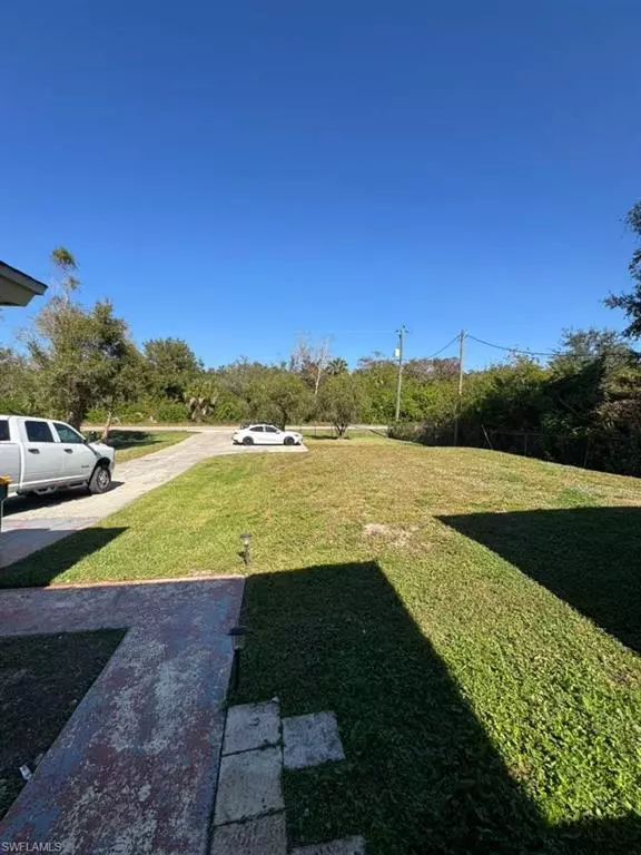 Naples, FL 34117,4090 32nd AVE SE