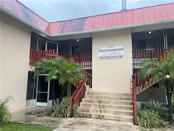 198 Joel BLVD #6, Lehigh Acres, FL 33936