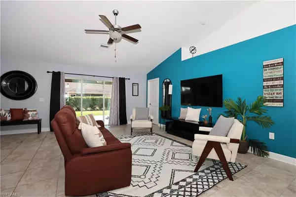 Cape Coral, FL 33993,522 NW 21st ST