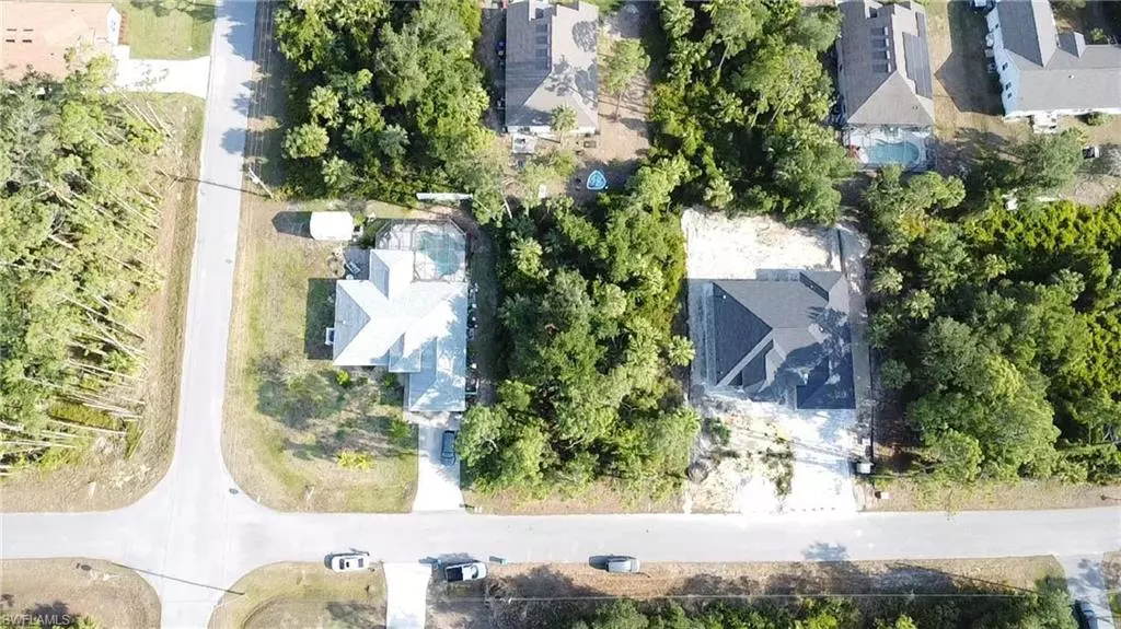 North Port, FL 34288,2 Vivian RD