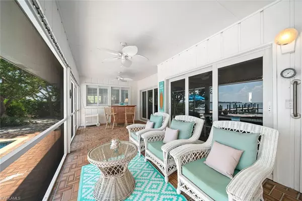 Captiva, FL 33924,15153 Captiva DR W