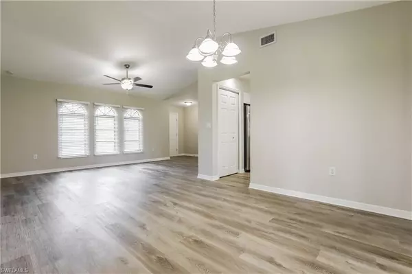 Port Charlotte, FL 33948,850 Forest Hill LN NW