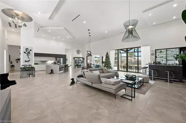 Cape Coral, FL 33904,5324 Mayfair CT