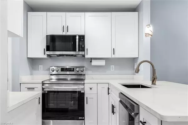 Fort Myers, FL 33908,15979 Mandolin Bay DR #104